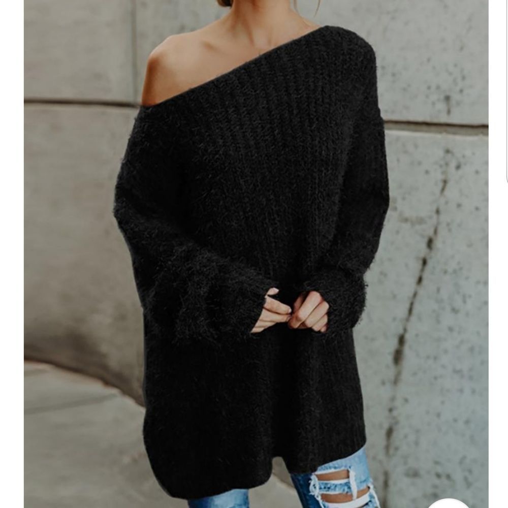 NWOT Fuzzy Black Sweater Top